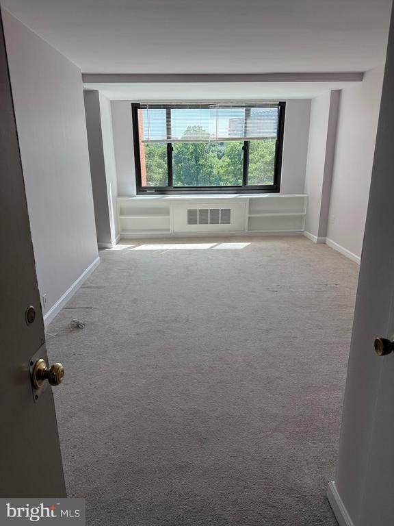 property at 1011 Arlington Blvd