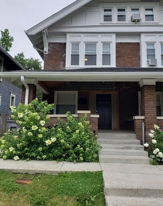23 E 36th St in Indianapolis, IN - Building Photo