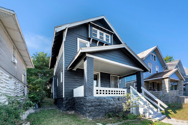3217 E 32 St in Kansas City, MO - Building Photo - Building Photo