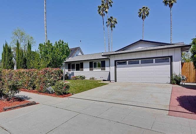 4043 Payne Ave in San Jose, CA - Building Photo