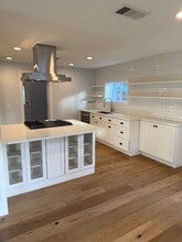 8820 N Endicott Ave in Portland, OR - Building Photo - Building Photo