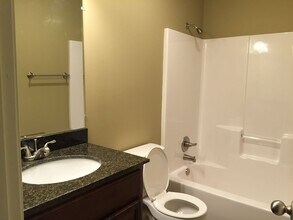 108 Marina Rd in Russellville, AR - Building Photo - Building Photo