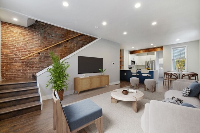 5161 Stanton Ave in Pittsburgh, PA - Building Photo - Building Photo