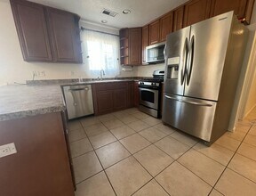 6116 Cloudcroft Rd NW in Albuquerque, NM - Building Photo - Building Photo