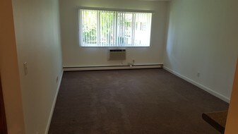 5675 W Brown Deer Rd, Unit #109 in Brown Deer, WI - Building Photo