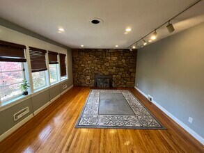 226 Orchard Ln in Harrisonburg, VA - Building Photo - Building Photo