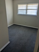 1561 Repoll Rd in Mobile, AL - Foto de edificio - Building Photo