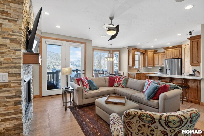 3042 Lower Saddleback Rd in Park City, UT - Foto de edificio - Building Photo