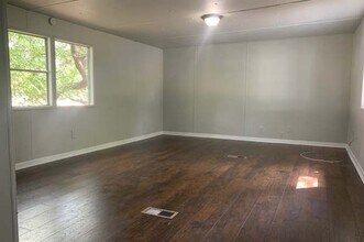 840 Highview St in Canyon Lake, TX - Building Photo - Building Photo