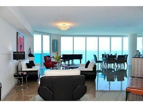 2711 S Ocean Dr, Unit 3102 in Hollywood, FL - Building Photo - Building Photo