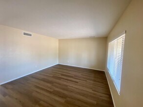 3137 W Campo Bello Dr in Phoenix, AZ - Building Photo - Building Photo