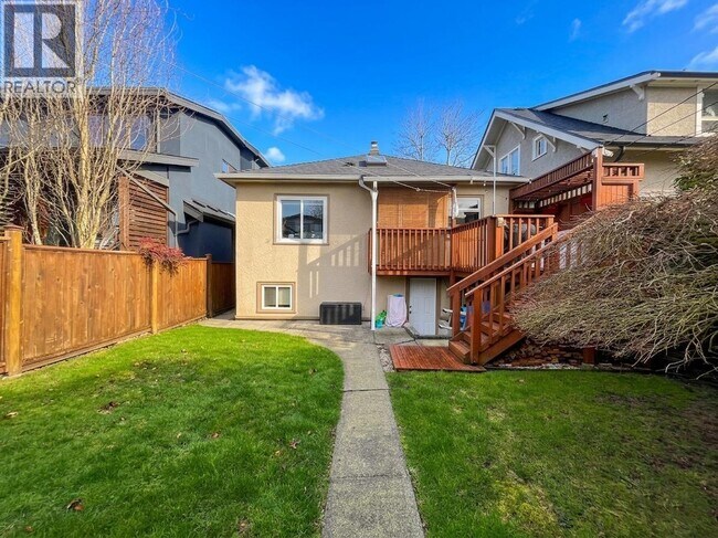 128 W 20th Ave in Vancouver, BC - Building Photo - Building Photo