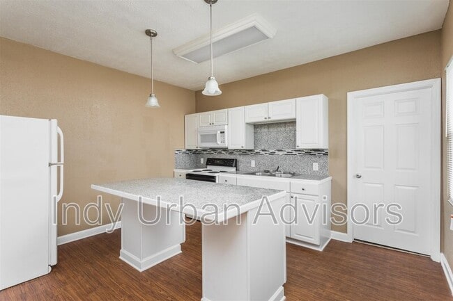 property at 3119 E Michigan St