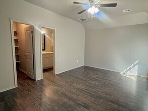 11212 Coachmans Rd in Yukon, OK - Building Photo - Building Photo