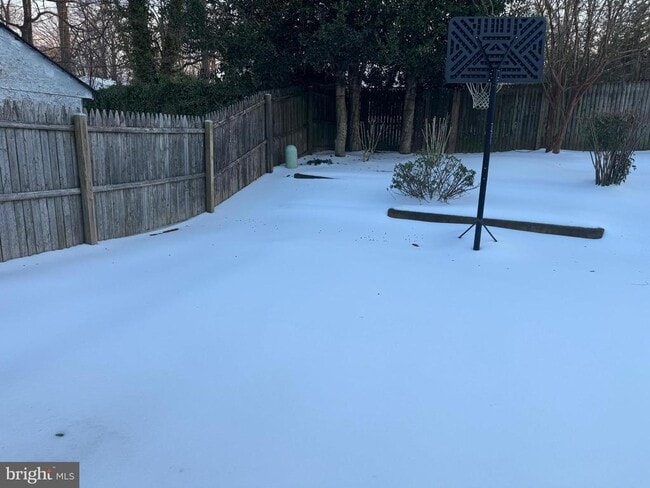 property at 9207 Hunting Pines Pl