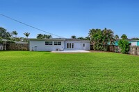 315 Ellamar Rd in West Palm Beach, FL - Building Photo - Building Photo