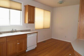 950 Southridge Greens Blvd in Fort Collins, CO - Building Photo - Building Photo