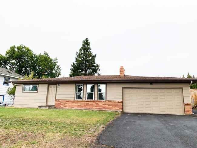 property at 6603 Climax Ave