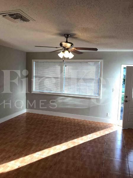 11721 SW 226th St in Miami, FL - Building Photo - Building Photo