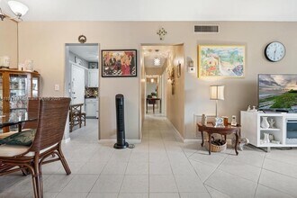 400 S Cypress Rd in Pompano Beach, FL - Building Photo - Building Photo