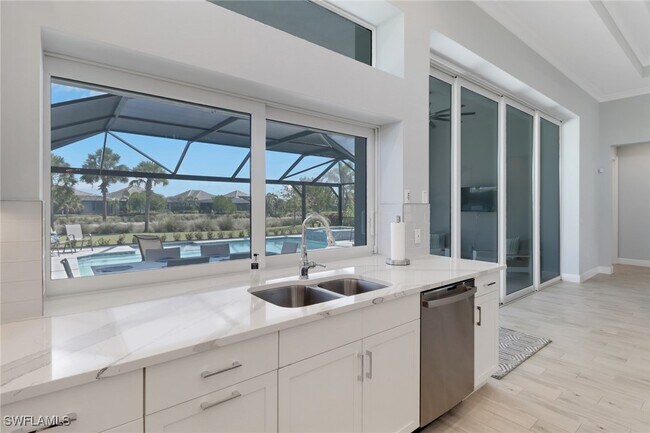 6007 Barthelemy Ave in Naples, FL - Building Photo - Building Photo