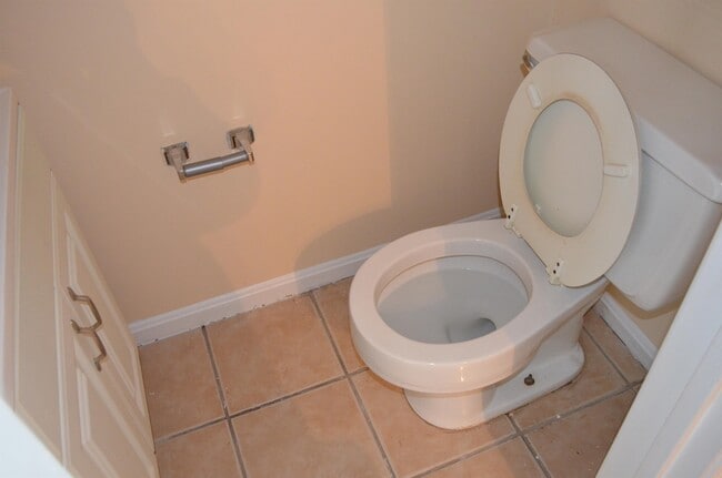 14435 Turin Ln in Centreville, VA - Building Photo - Building Photo
