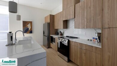 2206 Arroyo Ave in Dallas, TX - Building Photo - Building Photo