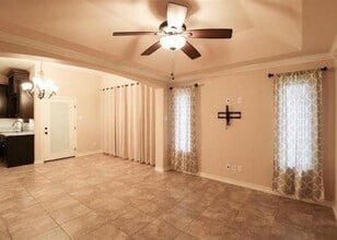 420 Sabal Loop in Laredo, TX - Building Photo - Building Photo