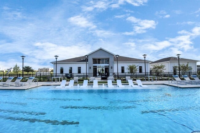 property at 2020 Grandway Dr