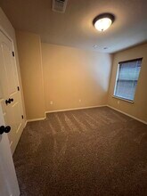 3814 Kings Canyon Rd in Norman, OK - Building Photo - Building Photo