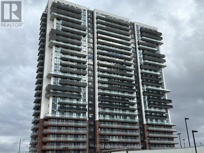 property at 2550-2550 Simcoe St N
