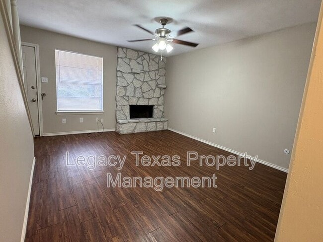 property at 1607 N Nolan River Rd