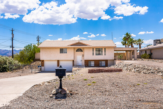 16 Nolina Ln in Lake Havasu City, AZ - Building Photo - Building Photo