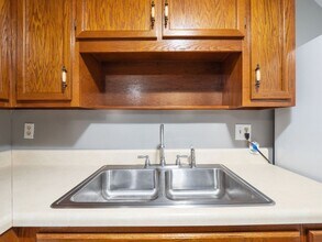 945 S Main St-Unit -Unit C in Rocky Mount, VA - Building Photo - Building Photo