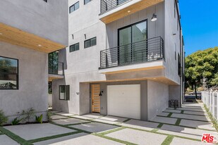 1821 Ashmore Pl in Los Angeles, CA - Building Photo