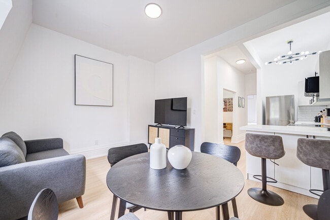 526 Richmond St E, Unit SI ID1513124P