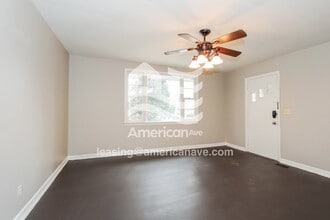 1545 Glendale Rd in Columbia, SC - Foto de edificio - Building Photo