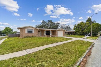 4541 Daphne St in New Port Richey, FL - Building Photo - Building Photo