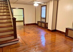 134 S 5th Ave in Coatesville, PA - Building Photo - Building Photo