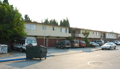 2131-2133 Main Street in Santa Clara, CA - Building Photo - Building Photo