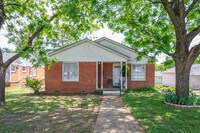 1920 S Donnybrook Ave