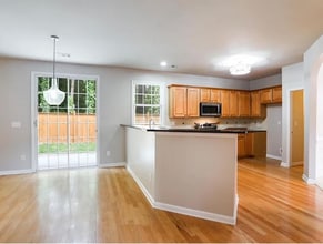 4087 Kingsley Park Ct in Duluth, GA - Building Photo - Building Photo