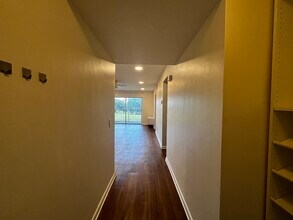 2471 SW 82nd Ave in Davie, FL - Foto de edificio - Building Photo