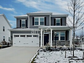 8465 Northpoint Dr in Sunbury, OH - Building Photo