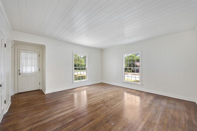 610 Rathervue Pl in Austin, TX - Building Photo - Building Photo