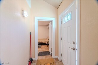 100 N Ocotillo St in Henderson, NV - Building Photo - Building Photo