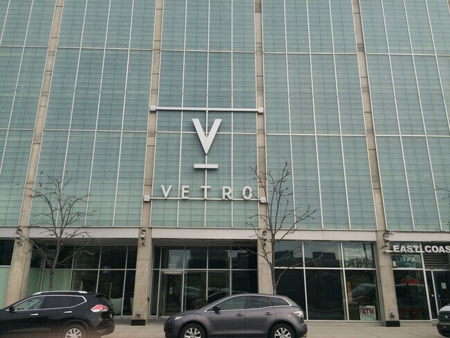 property at 611 S Wells St