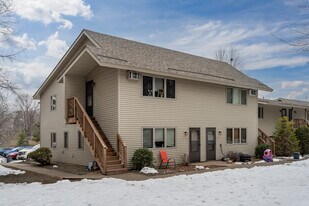 14625 62nd St N in Stillwater, MN - Building Photo