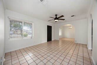 1721 Jones St in Rosenberg, TX - Building Photo - Building Photo