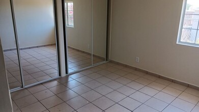 11420 Verbena Dr in Desert Hot Springs, CA - Foto de edificio - Building Photo